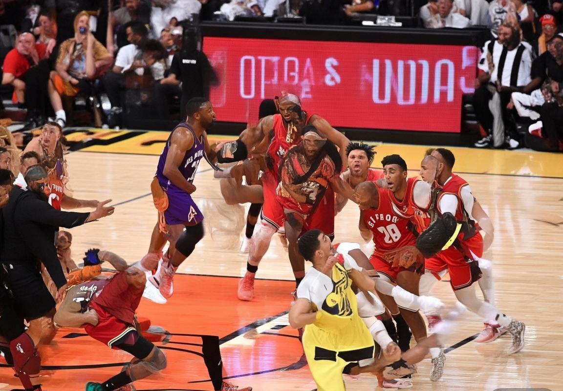 2018年NBA巅峰对决：洛瑞德罗赞率猛龙激战湖人精彩回顾(图2)